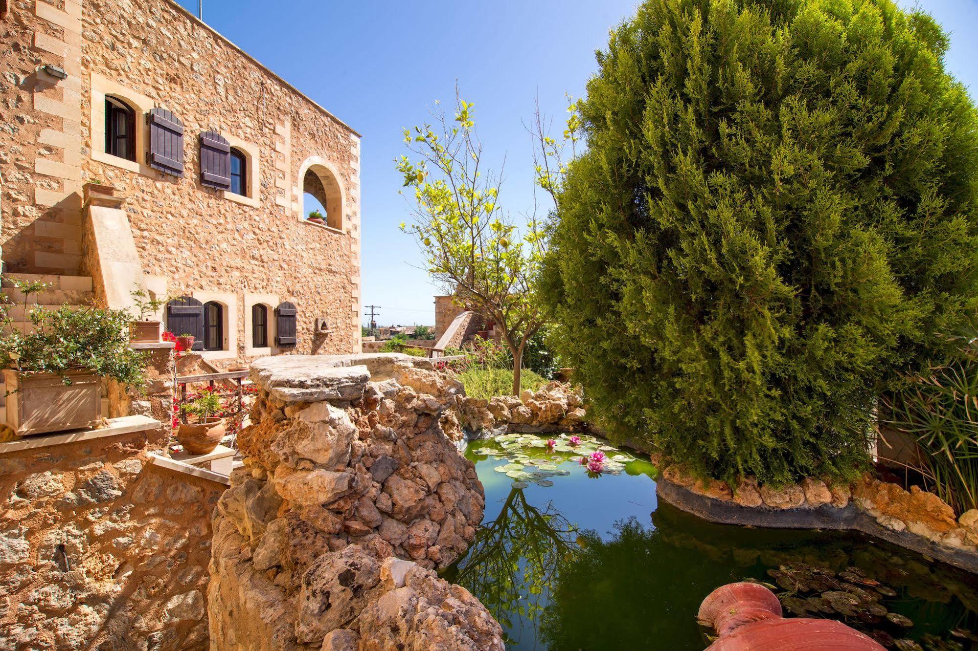 Samonas Traditional Villas Exterior photo